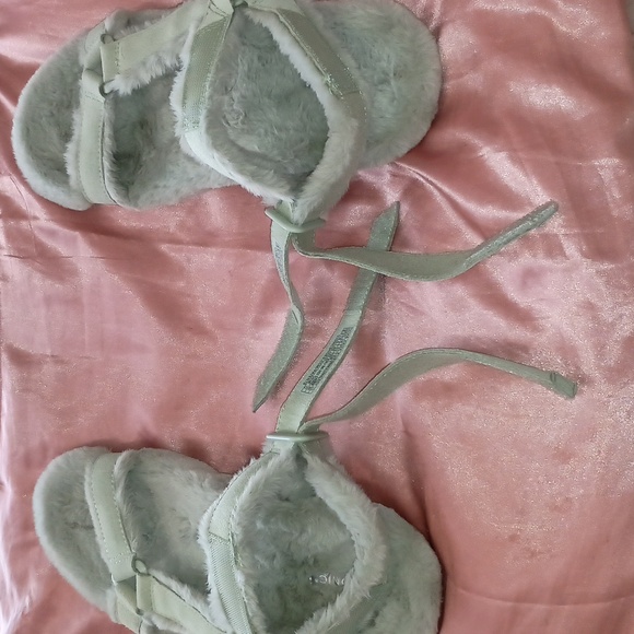 WOMEN'S VIONIC SANDALS - Picture 3 of 6